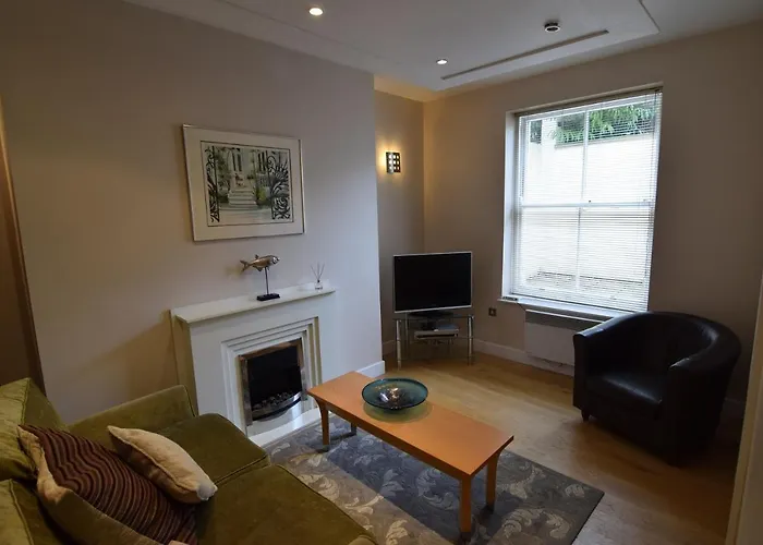 Easby Hall 22 * Scarborough